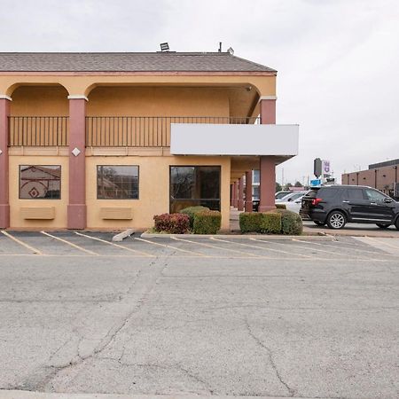 Oyo Hotel Tulsa Ok I-44/Route 66 Екстериор снимка